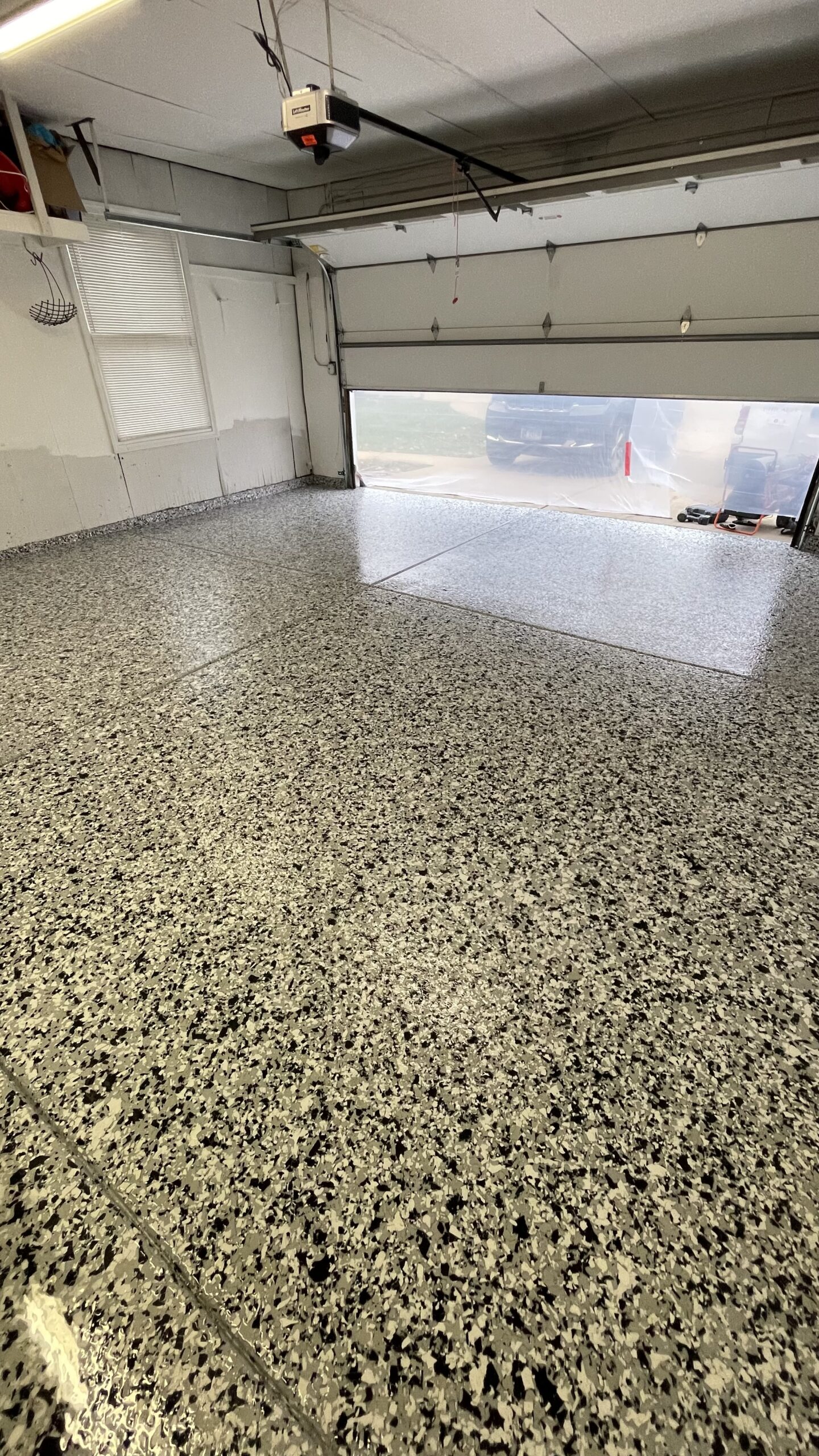 1in Flake Debbies Garage (1)