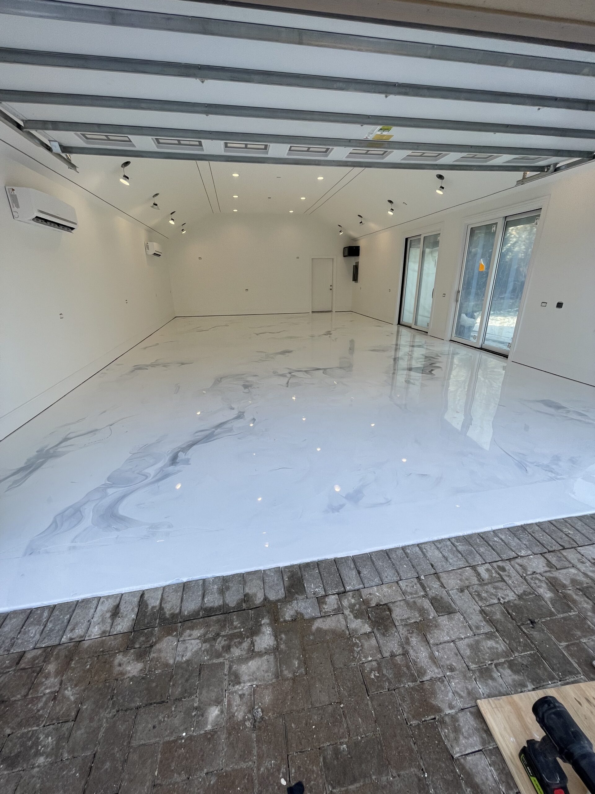 Metallic Garage Imran (2)